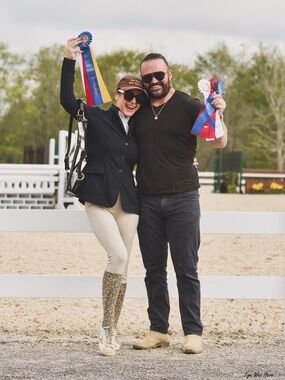 Susana Monaco Live Listing